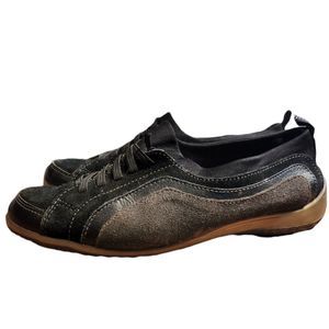 CC Resorts Sneakers  Black Gray Women's Size 40